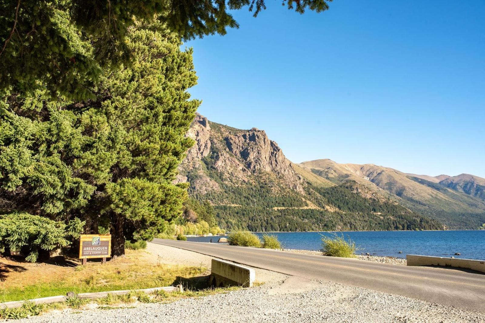 Arelauquen Bungalows&Suites San Carlos de Bariloche Extérieur photo
