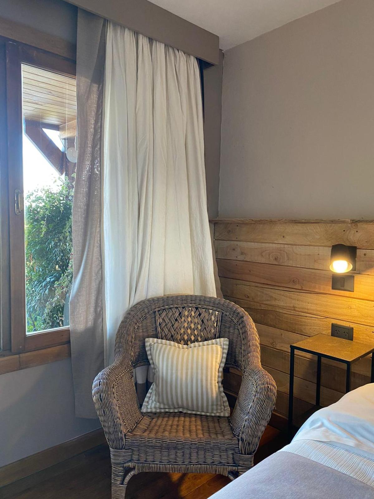 Arelauquen Bungalows&Suites San Carlos de Bariloche Extérieur photo