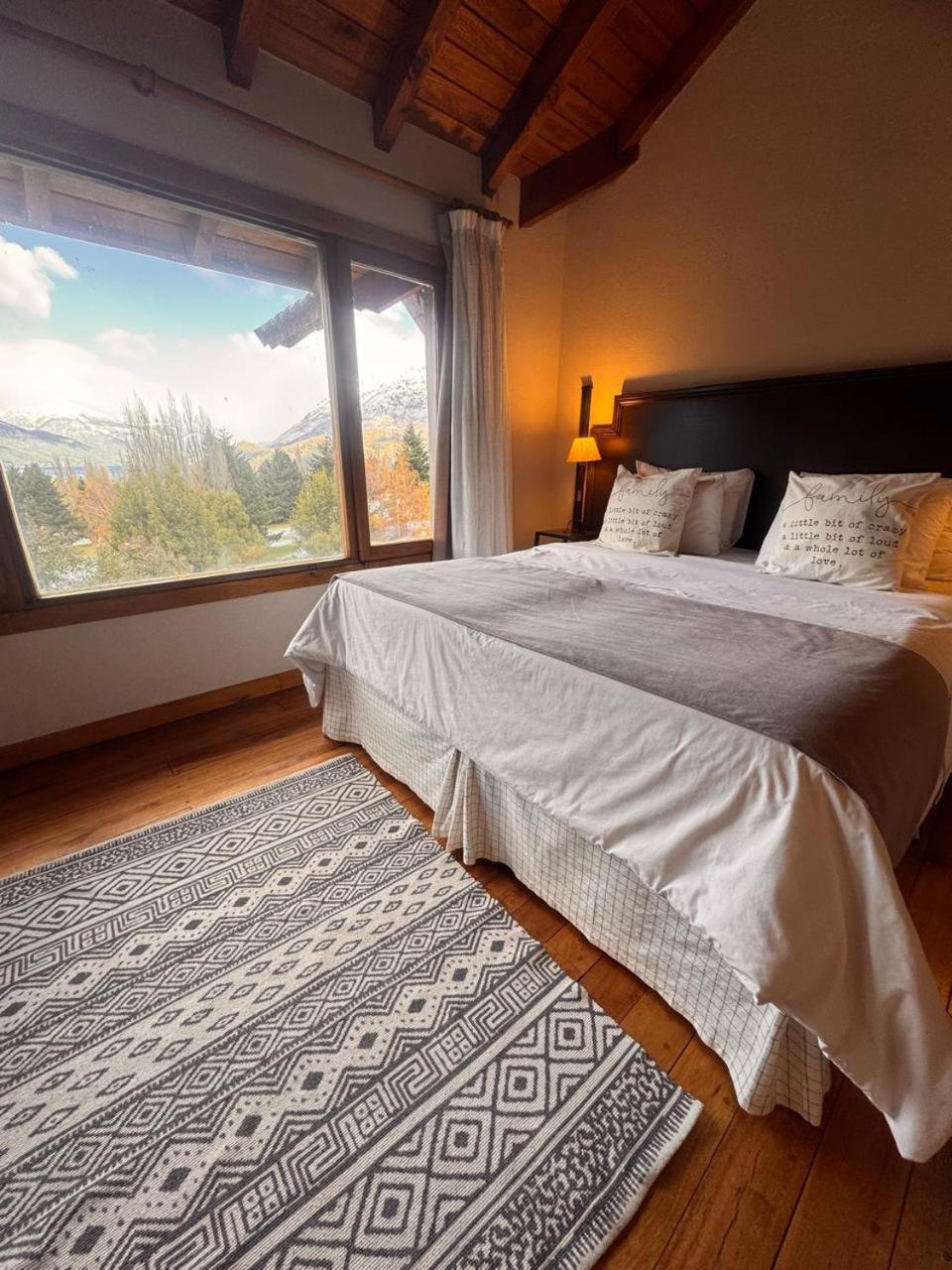 Arelauquen Bungalows&Suites San Carlos de Bariloche Extérieur photo